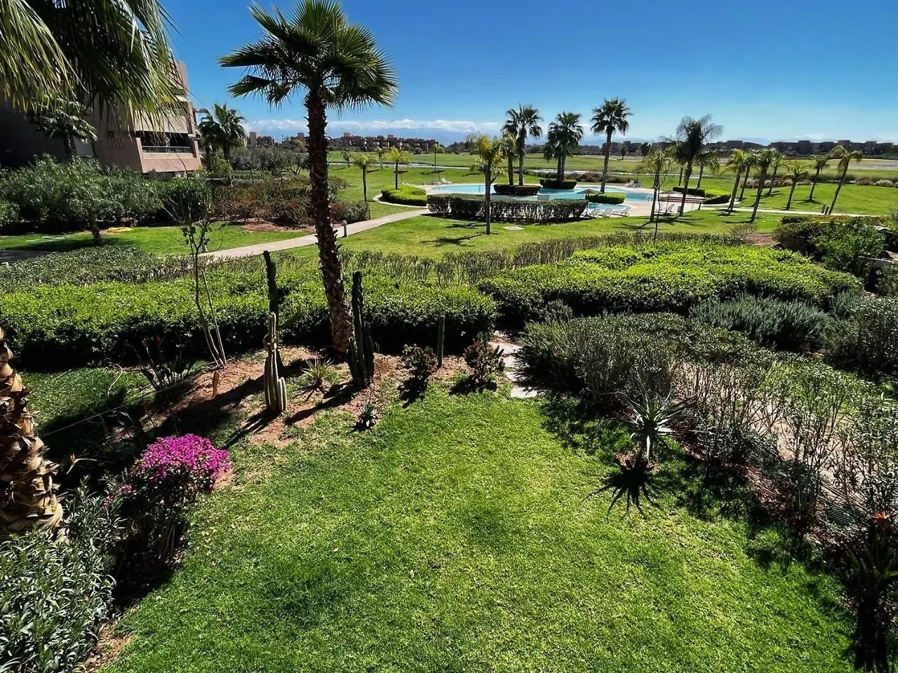 Prestigia Golf Marrakech: Lovely Garden Condo With Atlas View Marrakesh Apartment